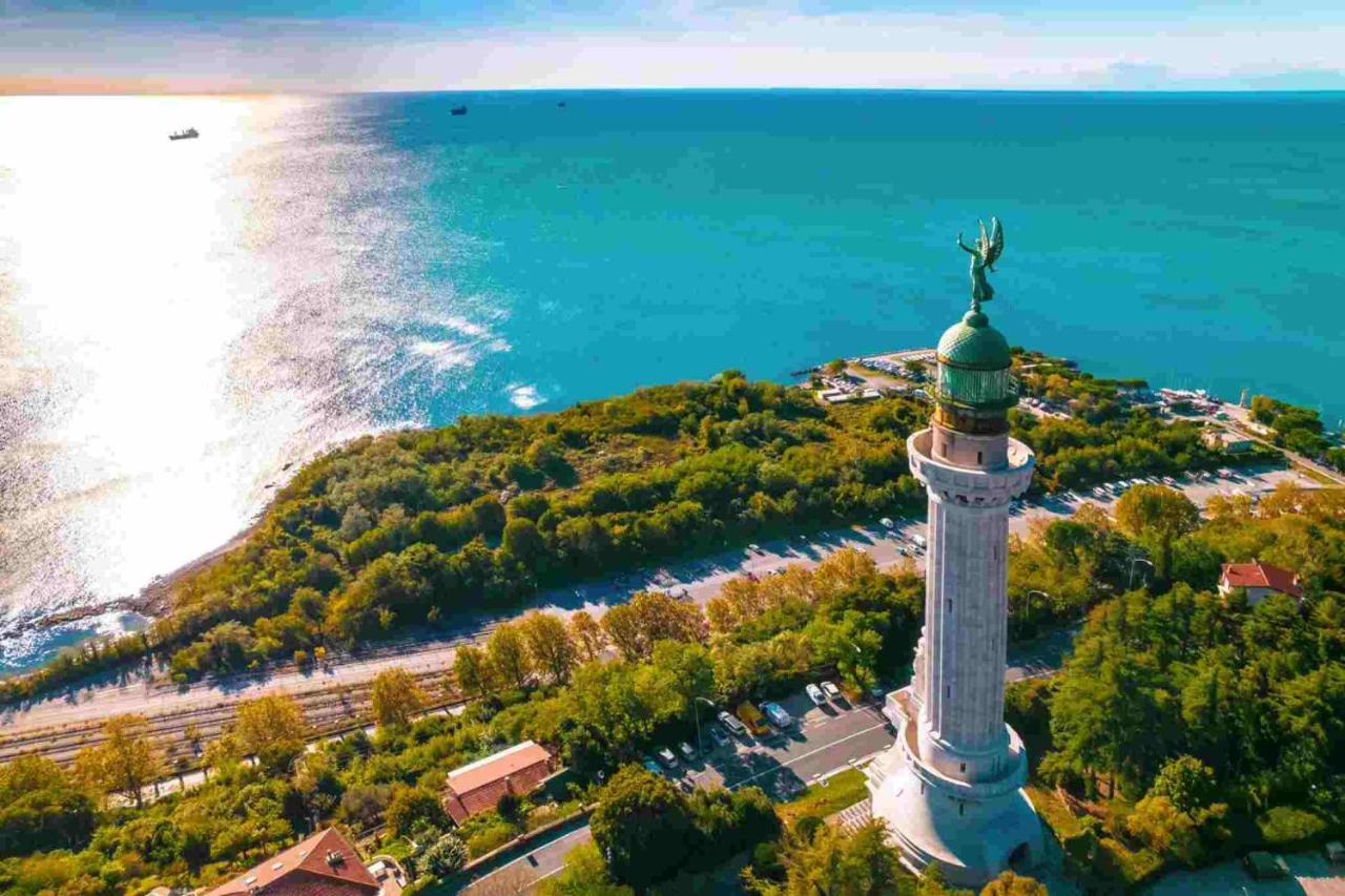Residenza D'Annunzio Apartment Trieste Ngoại thất bức ảnh