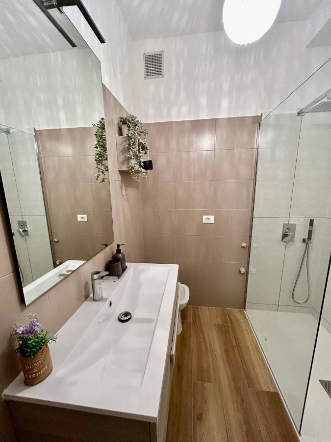 Residenza D'Annunzio Apartment Trieste Ngoại thất bức ảnh